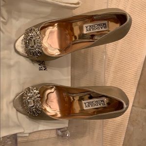 Badgley Mischka gold heels used gently one time!